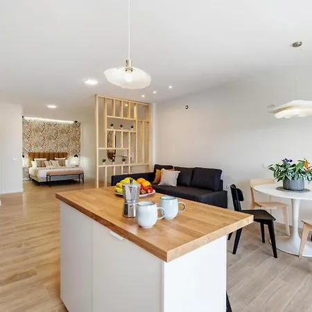 Loft The Pa By Paramount Holidays Адехе